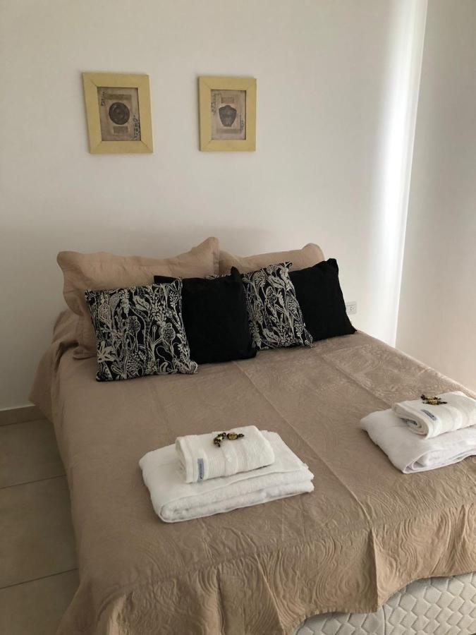 Villa Ober Suites Neuquén Exteriör bild